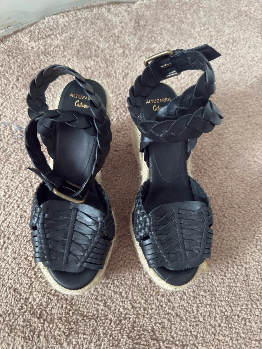 Castaner altuzarra aria